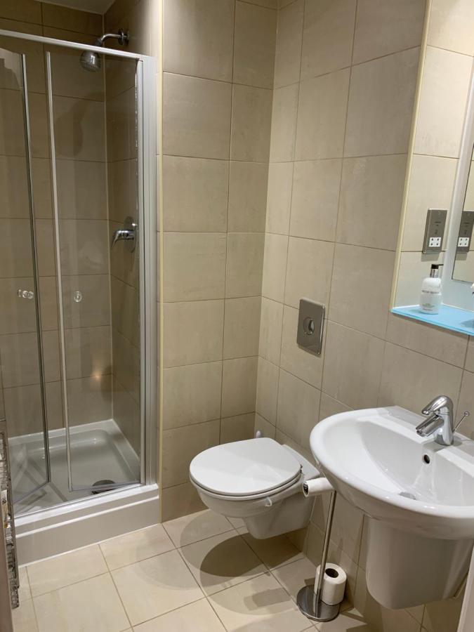 Modern, City Centre, Studio Apartment With Free Wifi, Gym Access, Netflix - West One Sheffield Eksteriør billede